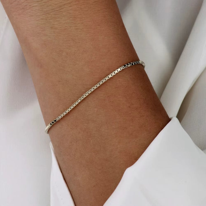 Minimalist Box Chain Bracelet
