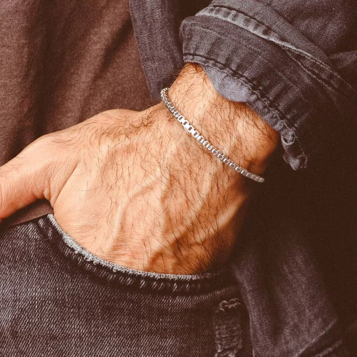 Minimalist Box Chain Bracelet