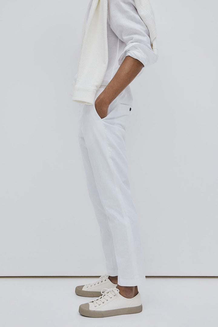 Tailored Cotton-Linen Trouser